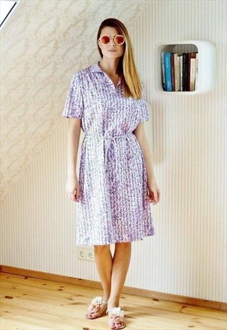 LIGHT PURPLE LILAC FLORAL SHORT SLEEVE BELTED DRESS