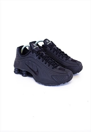 Vintage Nike Shox Trainers Black Size 6 