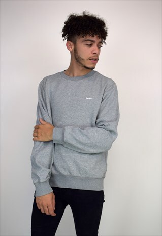 VINTAGE 90'S NIKE SWEATSHIRT