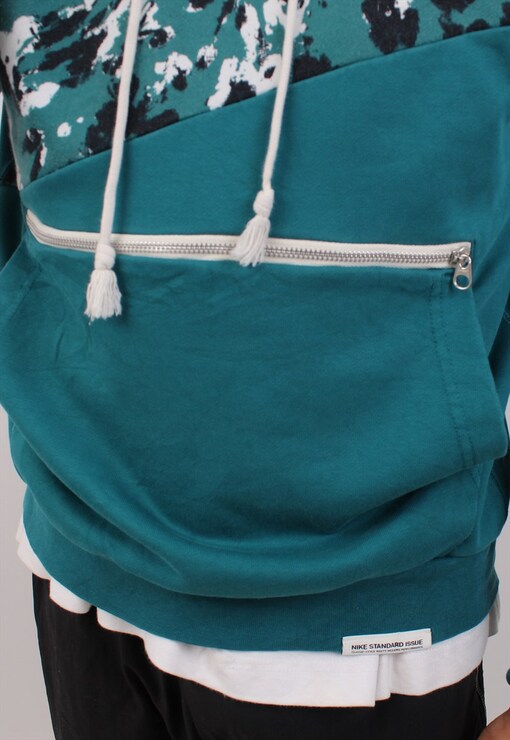 garment image