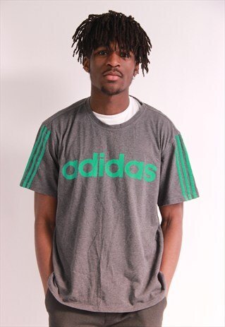 VINTAGE ADIDAS TSHIRT