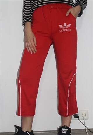 VINTAGE 90' AMAZING OLDSCHOOL UNISEX RED ADIDAS TROUSERS