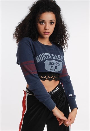 90S CHAMPION CROPPED PRINT SWEATSHIRT