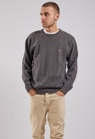 VINTAGE TOMMY HILFIGER KNITTED JUMPER