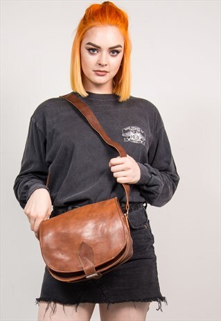 70'S VINTAGE BROWN LEATHER FESTIVAL SHOULDER SADDLE BAG