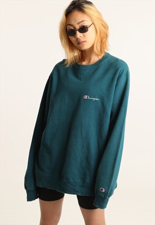 VINTAGE CHAMPION EMBROIDERED SPELLOUT SWEATSHIRT