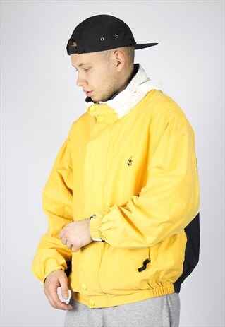 RARE VINTAGE MENS NAUTICA WINDBREAKER HOODED JACKET