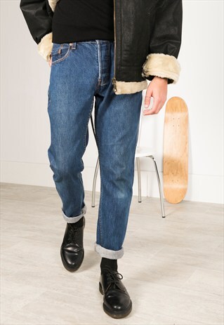 VINTAGE 80S LEVIS SLIM FIT JEANS / AVELINASREWORKS / C401