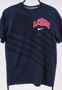 Vintage Men's Nike USA Basketball T-shirt