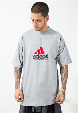 VINTAGE ADIDAS SPORT T-SHIRT / S5109