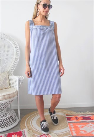 VINTAGE DRESS
