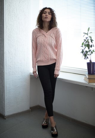 VINTAGE 80'S LIGHT PINK V-NECK JUMPER