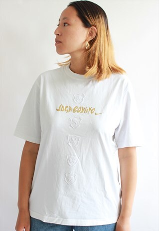 WHITE NIKE T SHIRT SOGA BONITO
