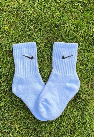 PASTEL BLUE NIKE ANKLE SOCKS