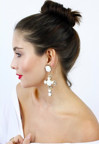 GOLD WHITE FLOWERS LARGE CROSS STATEMENT EARRINGS