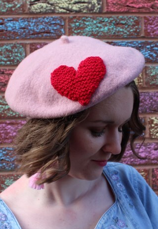 VINTAGE PASTEL PINK BERET WITH HAND KNITTED RED HEART
