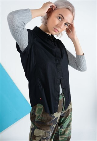 VINTAGE LEVI'S SLEEVELESS SHIRT IN BLACK