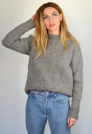 VINTAGE CHARCOAL GREY CABLE KNITTED JUMPER