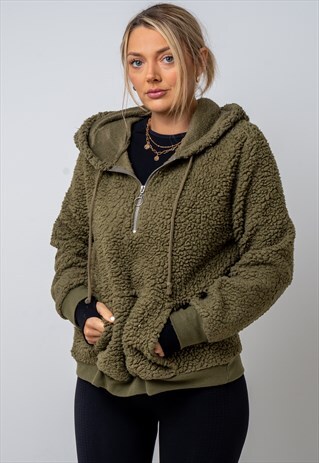 VINTAGE SIMPLE FLUFFY FLEECE SWEATER IN GREEN LARGE
