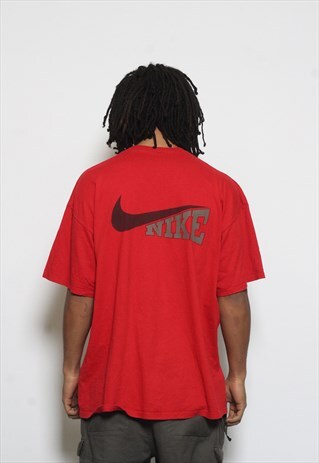 VINTAGE NIKE RED T-SHIRT