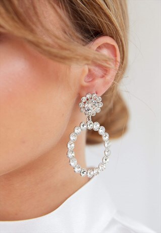 MALIN STATEMENT EARRINGS