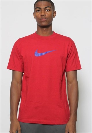 VINTAGE NIKE LOGO T-SHIRT RED