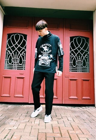 RARE VINTAGE 90S BLACK GRAPHIC T-SHIRT