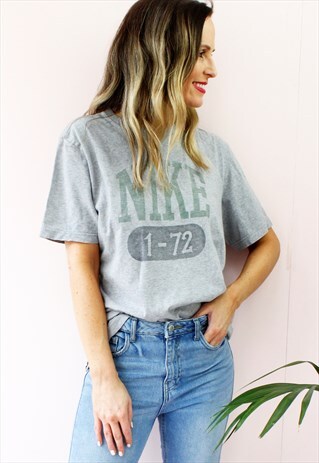 VINTAGE 90'S PRINTED SLOGAN 'NIKE' T-SHIRT TOP