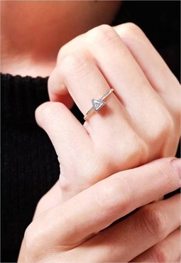 Classic Solitaire Triangle Ring Women Sterling Silver Ring