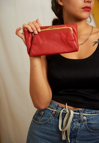 VINTAGE 70S / 80S GUCCI LEATHER CLUTCH WALLET