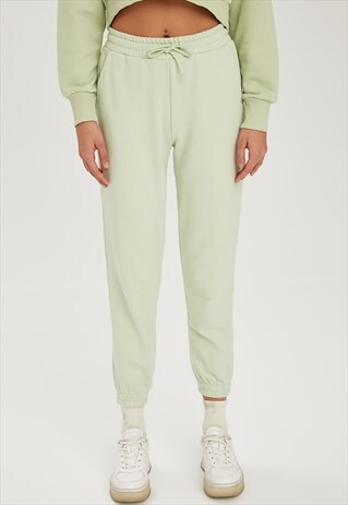 WOMAN KNITTED JOGGER - GREEN