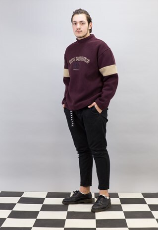 SKATER FLEECE SWEATSHIRT