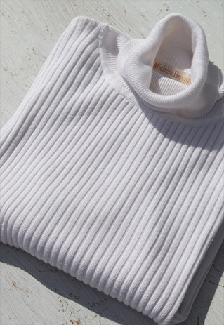 SUGAR WHITE RIBBED KNIT COTTON BLEND TURTLENECK SWEATER