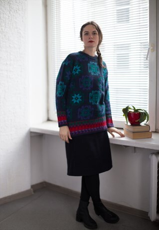 VINTAGE 80'S NAVY GEOMETRIC WOOL JUMPER