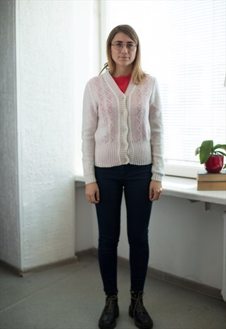 VINTAGE 70'S WHITE CARDIGAN