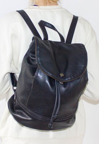 VINTAGE 90'S SOFT LEATHER BACK PACK/ WEEKEND BAG