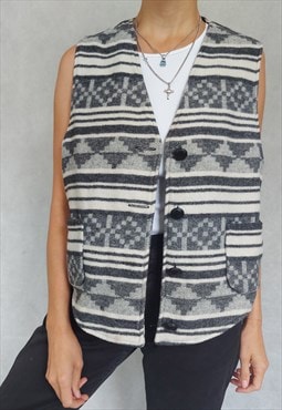 Vintage Gray and White Aztec Pattern Fleece Vest, Medium 