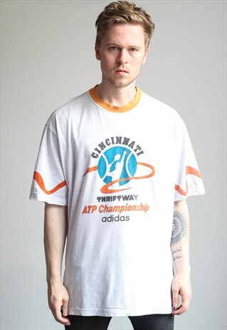 VINTAGE ADIDAS T-SHIRT