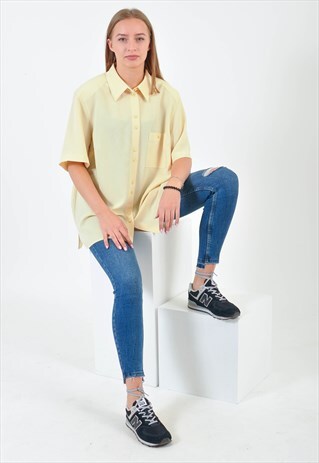 VINTAGE SHORT SLEEVE OVERSIZE SHIRT IN YELLOW
