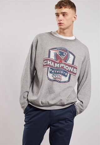 VINTAGE NEW ENGALND PATRIOTS CHAMPIONS SWEATSHIRT