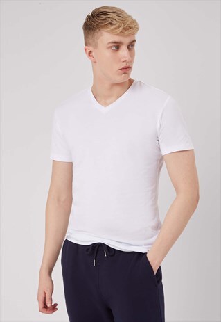 BASIC PLAIN WHITE V-NECK TEE