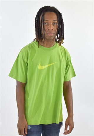 VINTAGE GREEN NIKE 90S SPORTS T SHIRT
