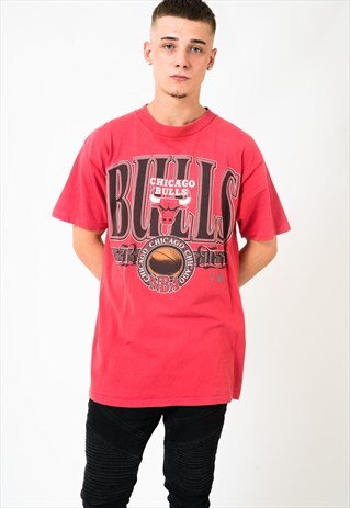 VINTAGE CHICAGO BULLS NBA T-SHIRT