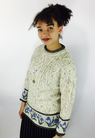 CUTE FLORAL EMBROIDERY WOOL JUMPER