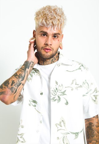 VINTAGE 80S HAWAIIAN SHORT SLEEVE SHIRT/ S6606