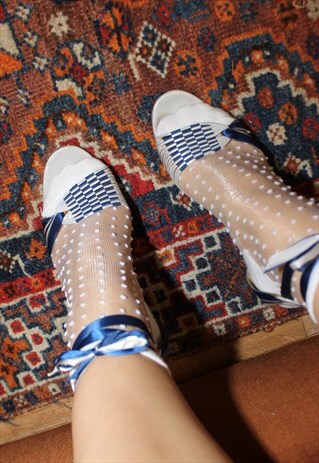 VINTAGE 70S DESIGNER BLUE & WHITE ANKLE TIE RIBON HEELS