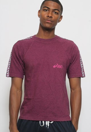 VINTAGE ASICS T-SHIRT