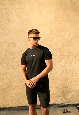 BLACK SCRIPT T-SHIRT