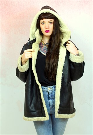 1990S VINTAGE FAUX BLACK LEATHER AND FAUX SHERPA LINING