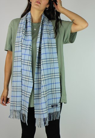 VINTAGE BURBERRY CHECK WOOL SCARF WITH LOGO LABEL